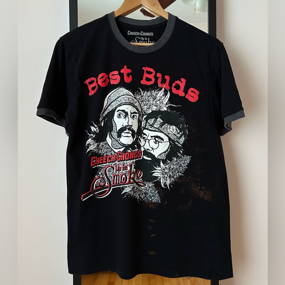 Vintage 2017 Cheech and Chong’s Up In Smoke 💨 distressed tee shirt TV promo Y2K